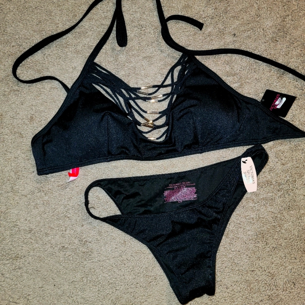 Bikinis 👙👙👙